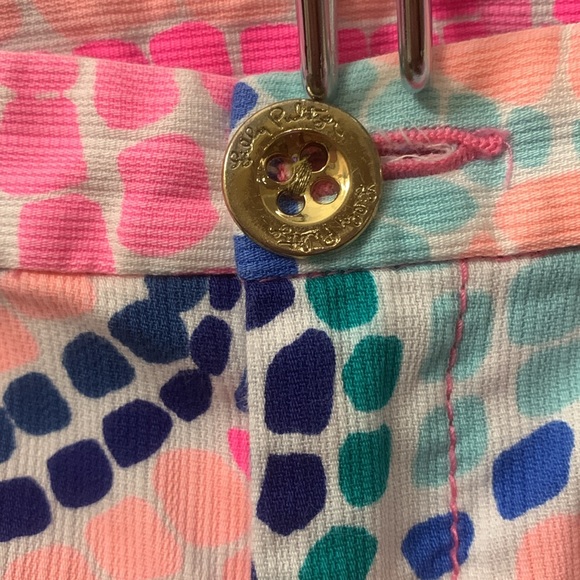 Lilly Pulitzer shorts size 0, GUC - Picture 3 of 5
